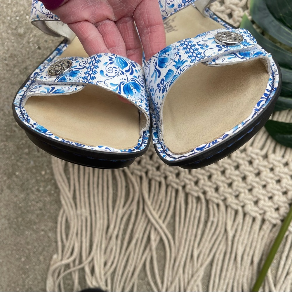 Alegria Sandals Size 42 - Picture 7 of 12